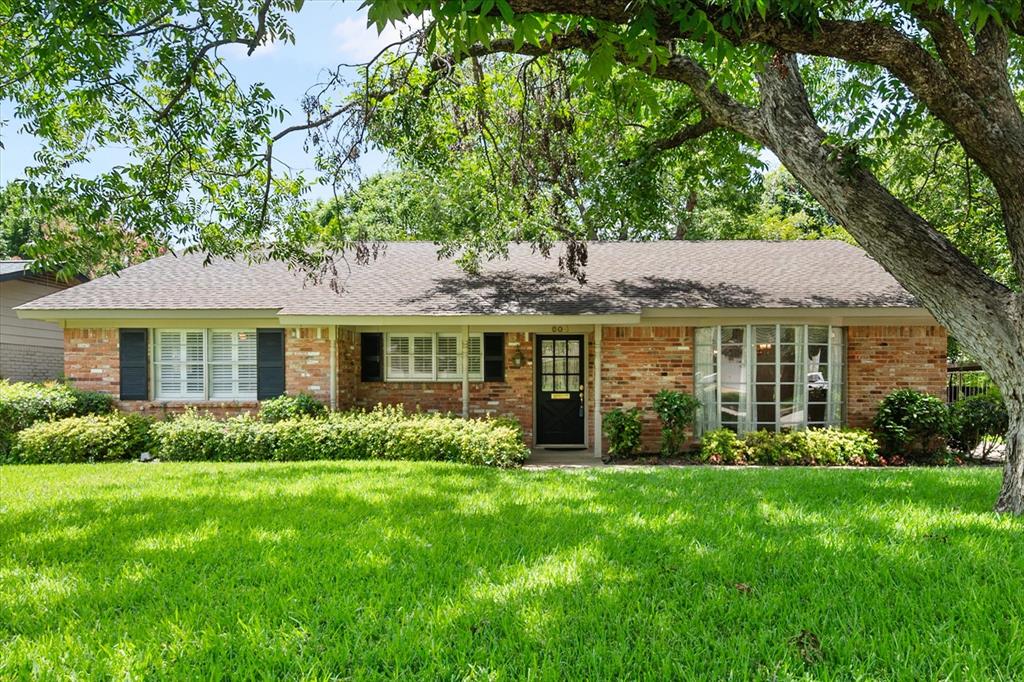 604 Waggoner Drive Property Photo 1