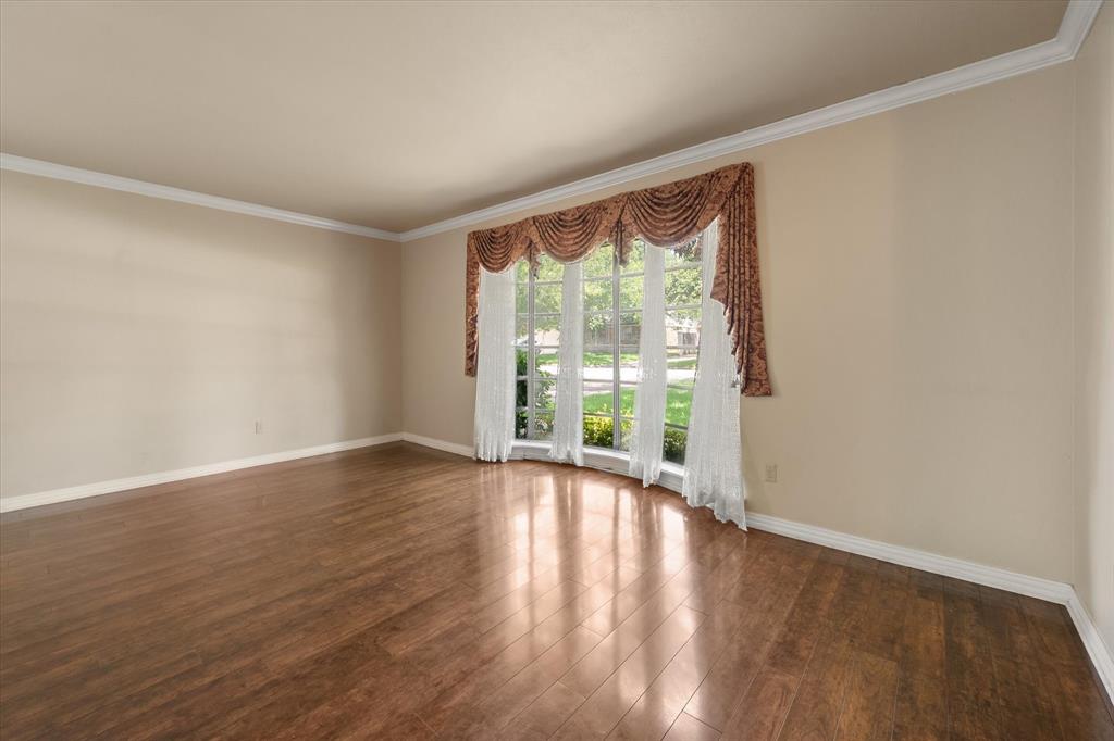 604 Waggoner Drive Property Photo 6