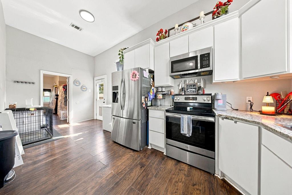 303 N Douglas Avenue Property Photo 12