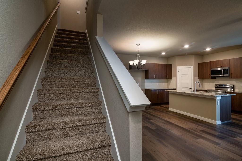 635 Wheatfield Drive Property Photo 6