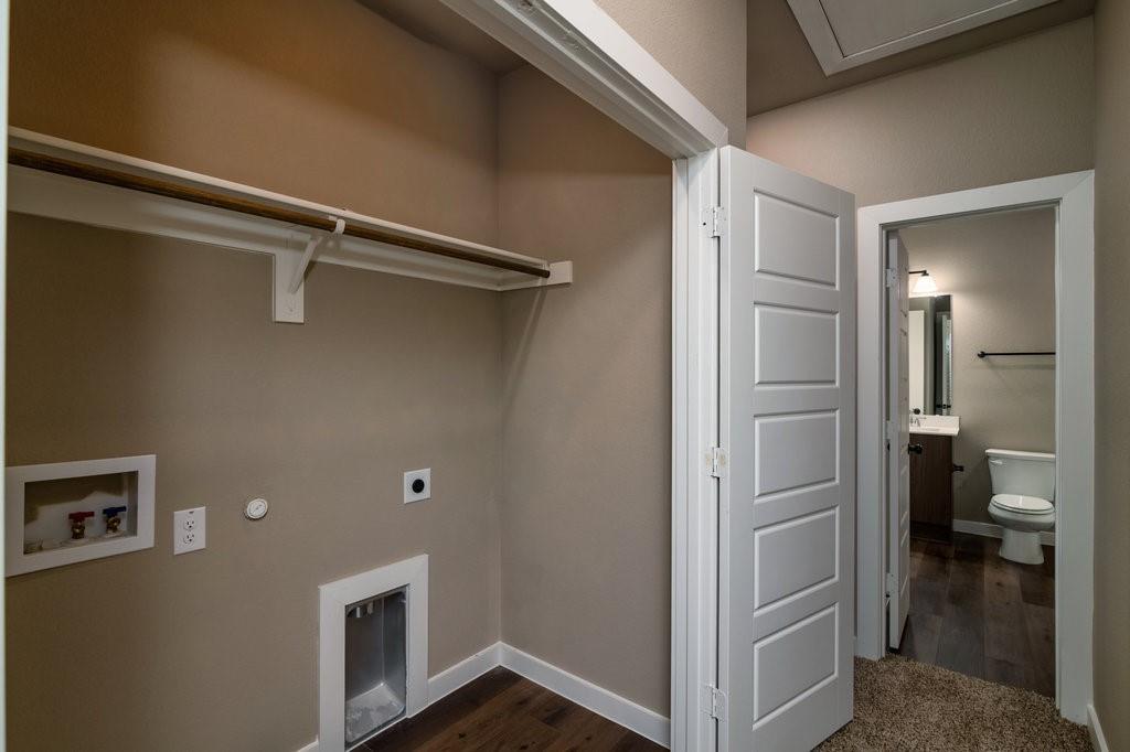 635 Wheatfield Drive Property Photo 13