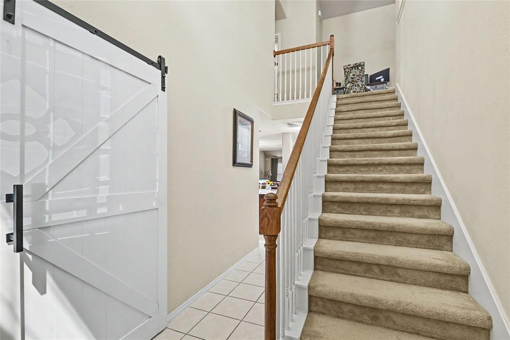 1201 Nighthawk Road Property Photo 14