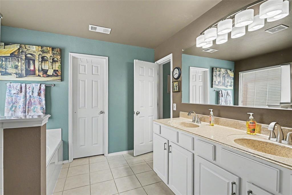 1201 Nighthawk Road Property Photo 25