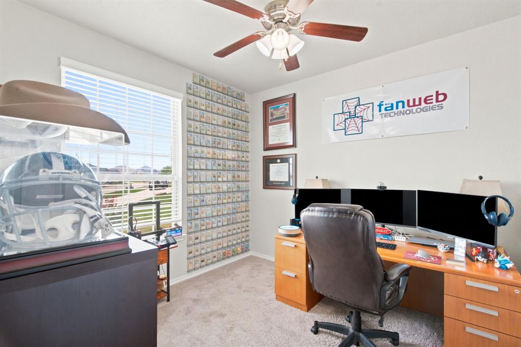 3901 Kensington Drive Property Photo 20