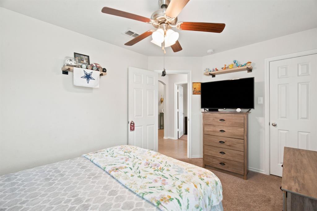 3901 Kensington Drive Property Photo 25