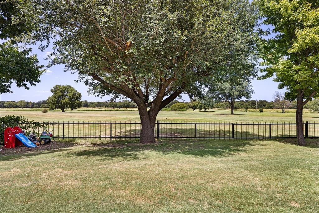 1003 Prairie Wind Boulevard Property Photo 28