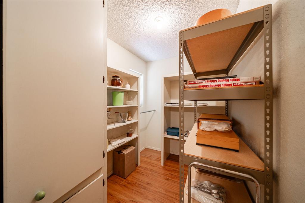 2100 Avenue Q Property Photo 12