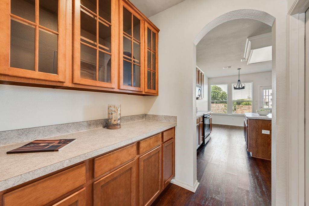 306 Salsbury Drive Property Photo 14