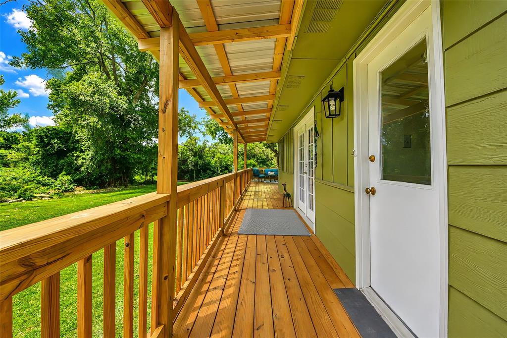 256 Country Club Road Property Photo 29