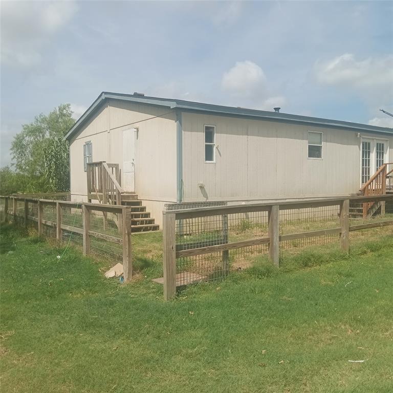 7676 County Road 247 Property Photo 11