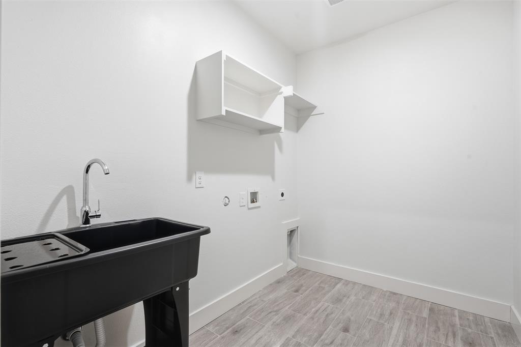 5931 Forest Haven Drive Property Photo 23