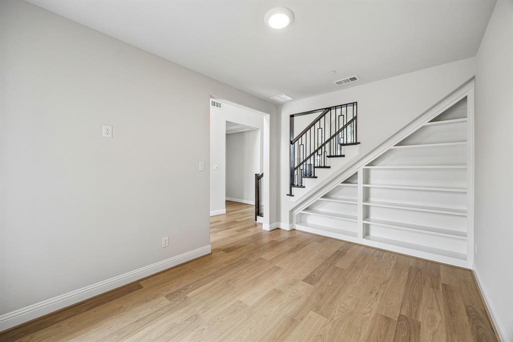 7606 Lanier Lane Property Photo 14