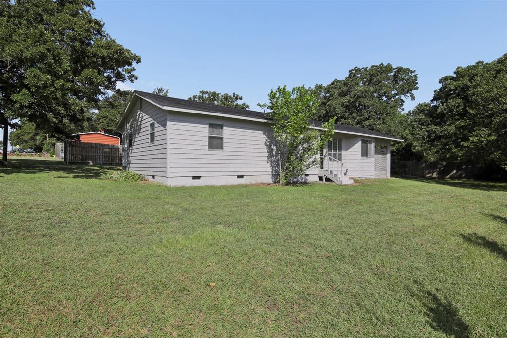 217 Chambers Drive Property Photo 4