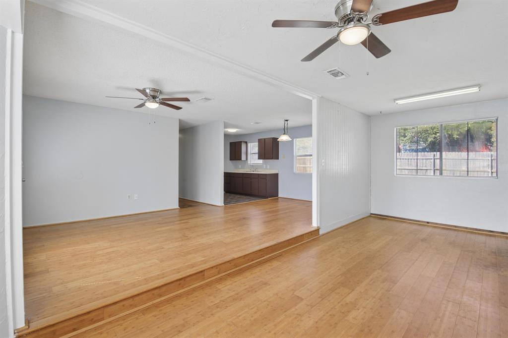 217 Chambers Drive Property Photo 9