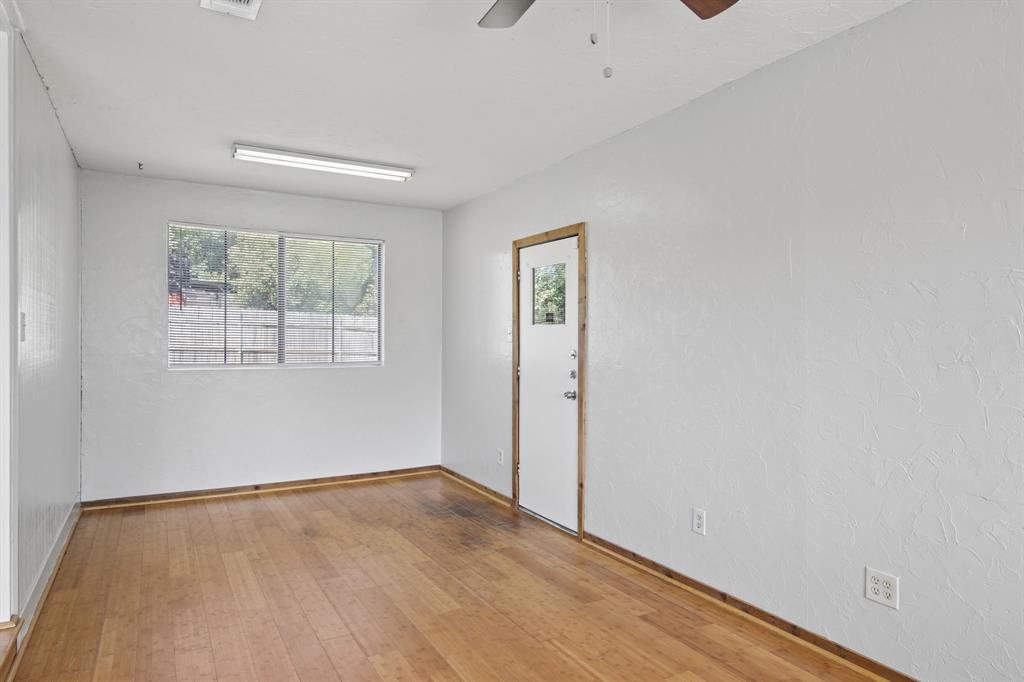 217 Chambers Drive Property Photo 12