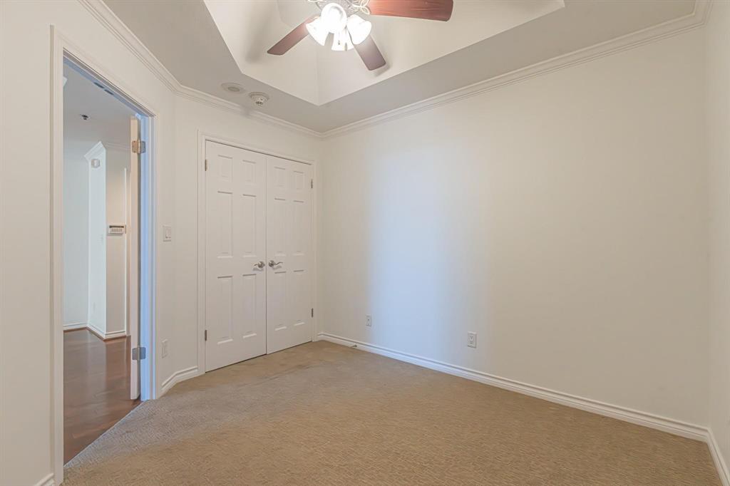 5909 Luther Lane 1502 Property Photo 22