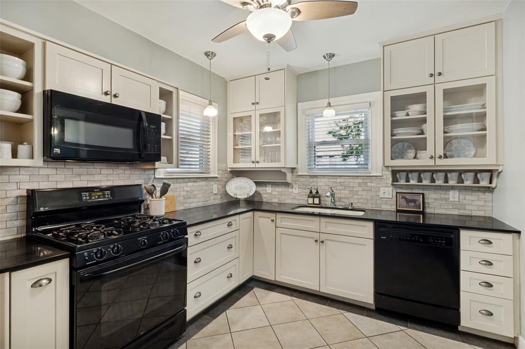 5818 Vickery Boulevard Property Photo 10