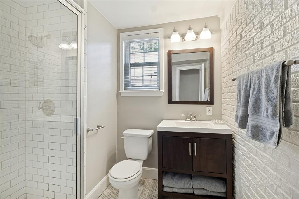 5818 Vickery Boulevard Property Photo 25