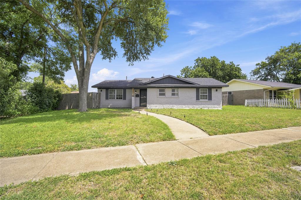 222 Rockaway Drive Property Photo 4
