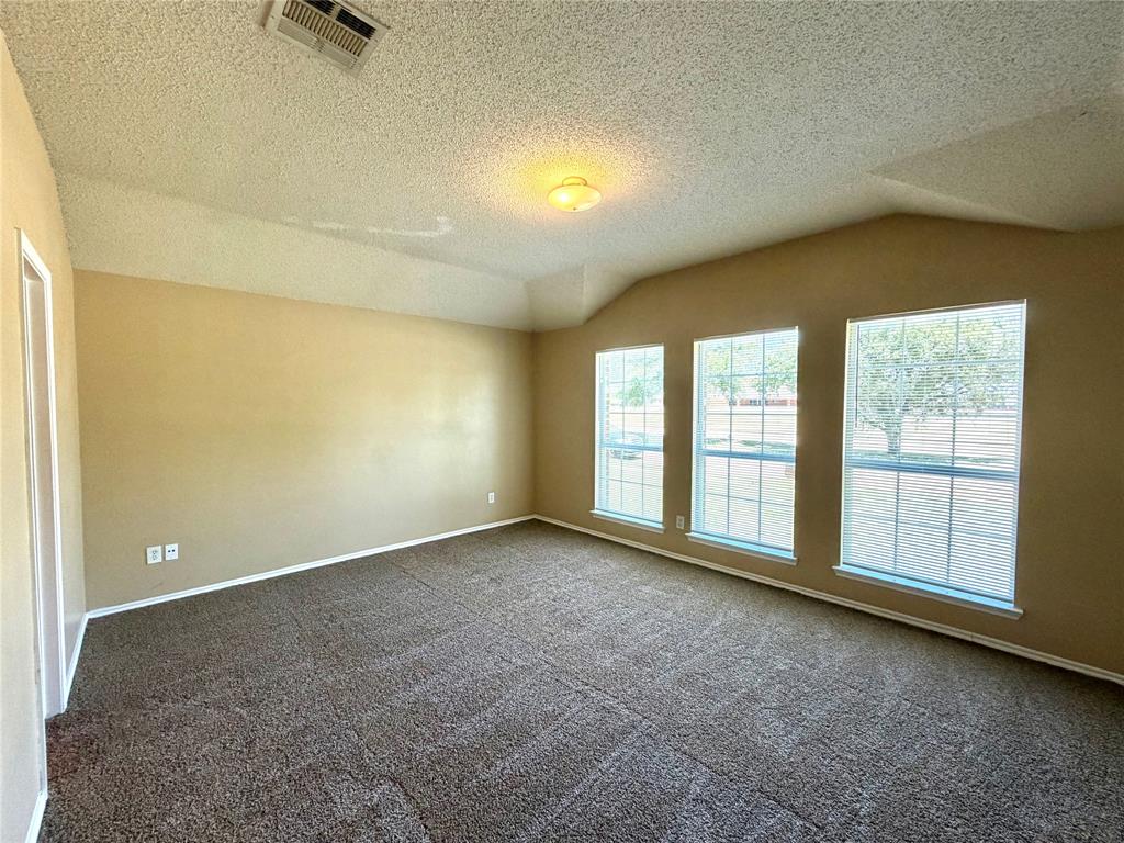 185 Rolling Court Property Photo 5