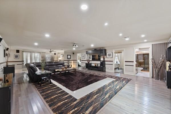 1806 Old Oak Drive Property Photo 25