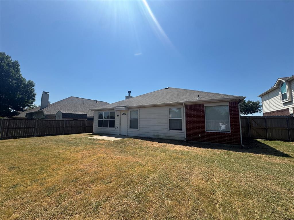 2405 Kariba Lane Property Photo 19