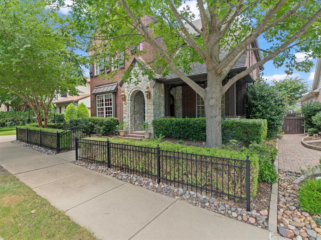 7204 Cheltenham Avenue Property Photo 1