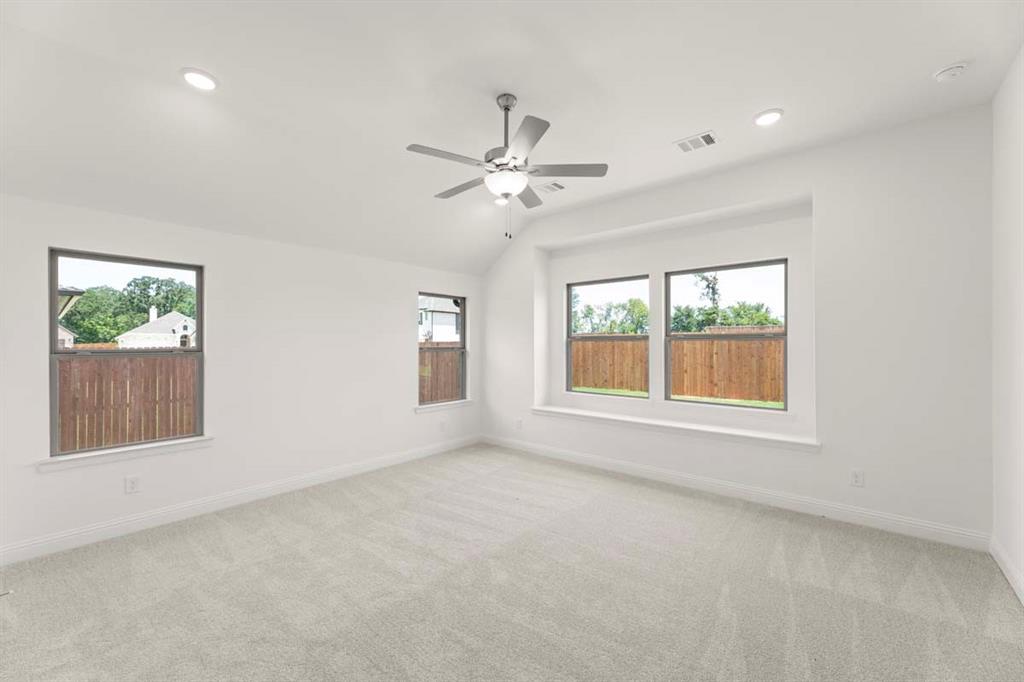 1404 Coventry Drive Property Photo 10