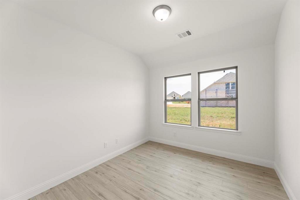 1404 Coventry Drive Property Photo 16