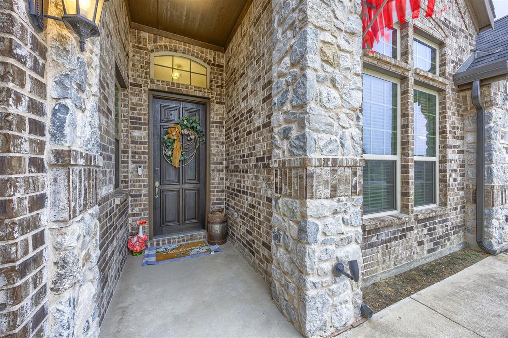 4210 Juniper Lane Property Photo 4