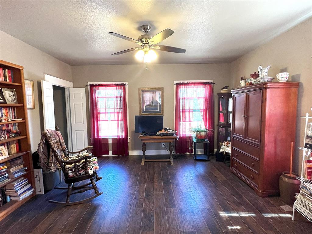 1447 County Road 189 Property Photo 7