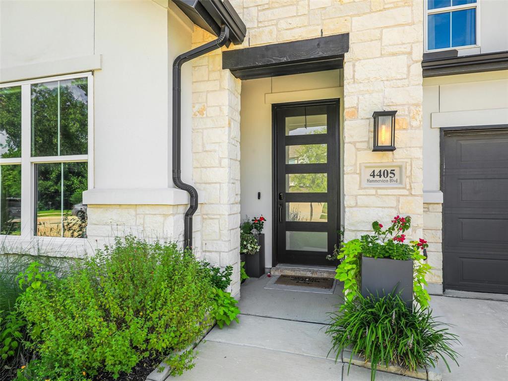 4405 Hammerstein Boulevard Property Photo 3