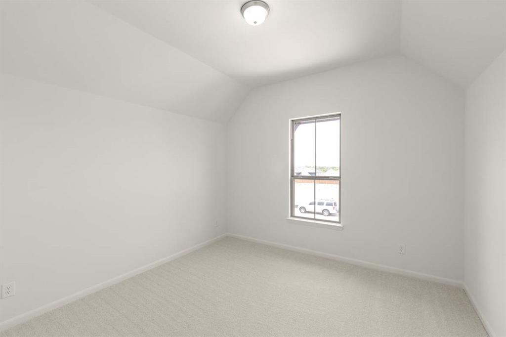 232 Parkland Valley Property Photo 21
