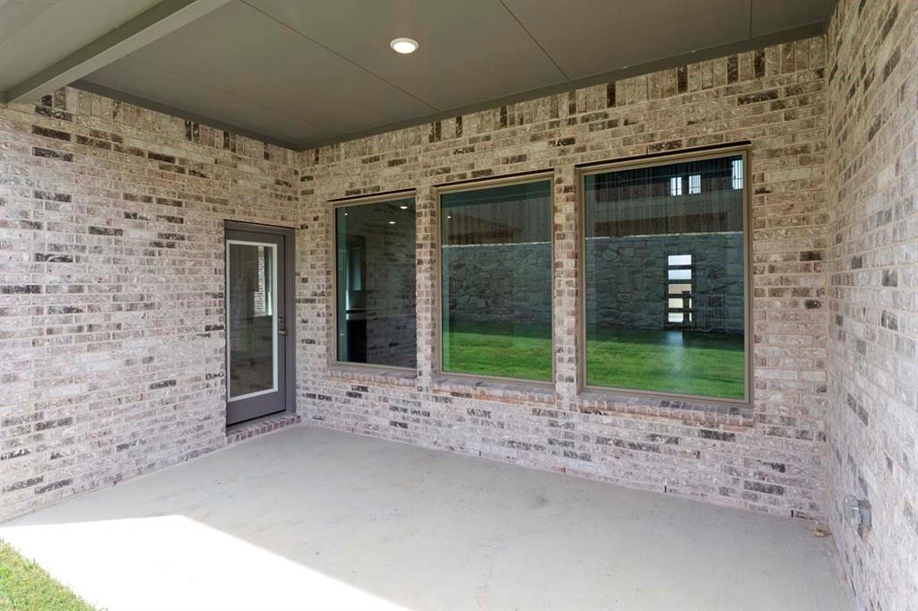 232 Parkland Valley Property Photo 22