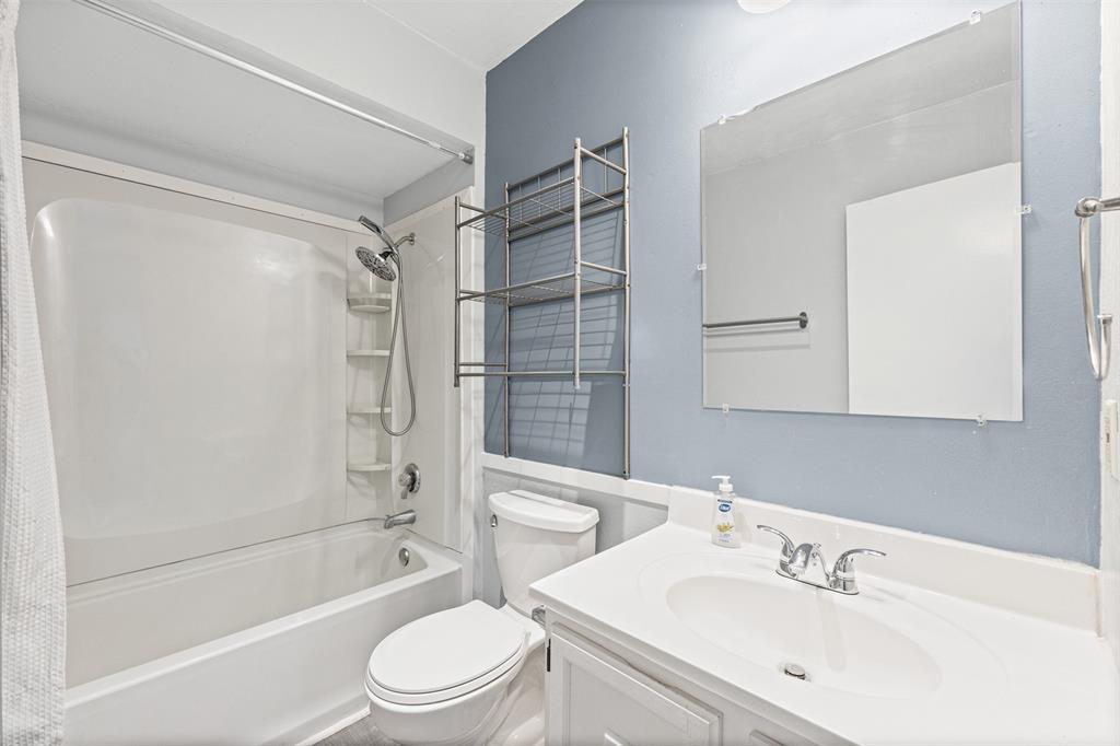 525 Alva Drive Property Photo 17