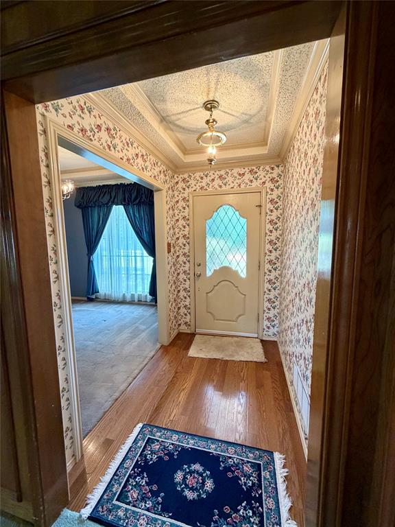 4724 Meadowview Drive Property Photo 2