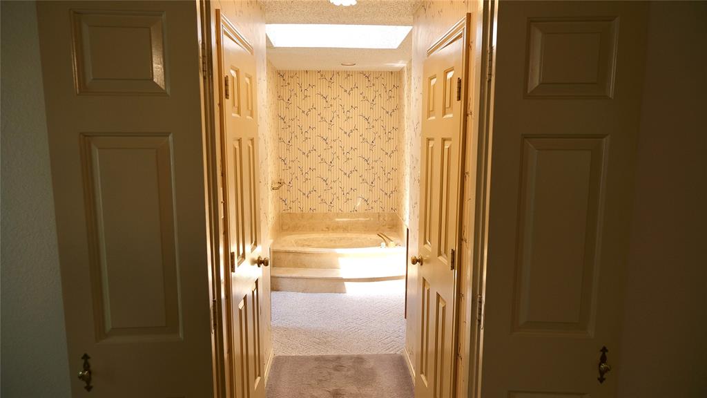 4724 Meadowview Drive Property Photo 28