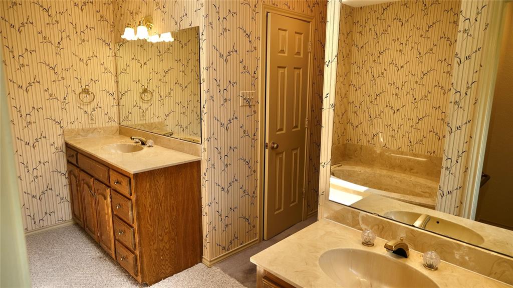 4724 Meadowview Drive Property Photo 30