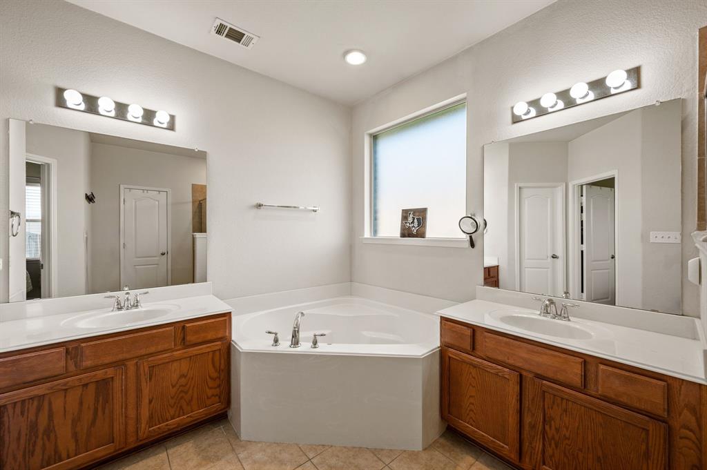 13160 Larks View Point Property Photo 7