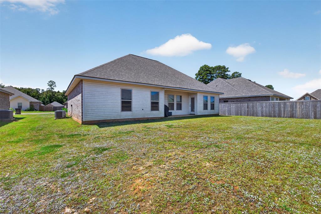 603 Cabernet Court Property Photo 5