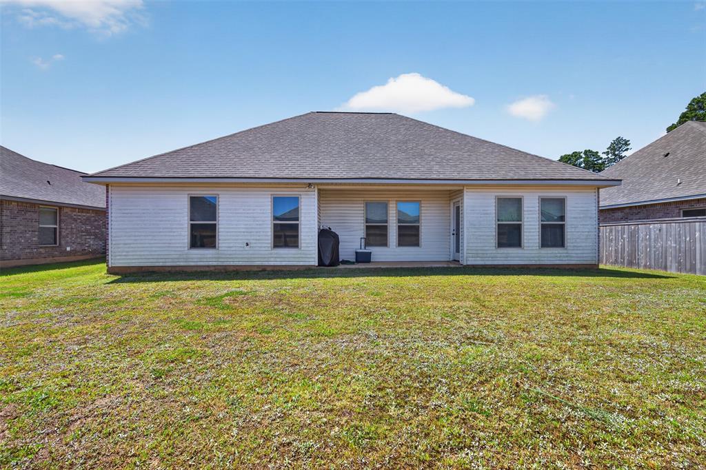 603 Cabernet Court Property Photo 6