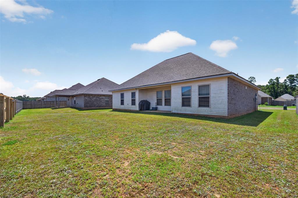 603 Cabernet Court Property Photo 7