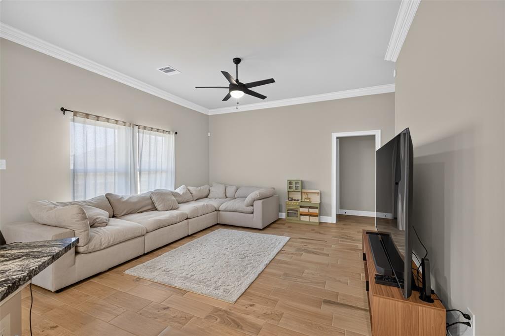 603 Cabernet Court Property Photo 9