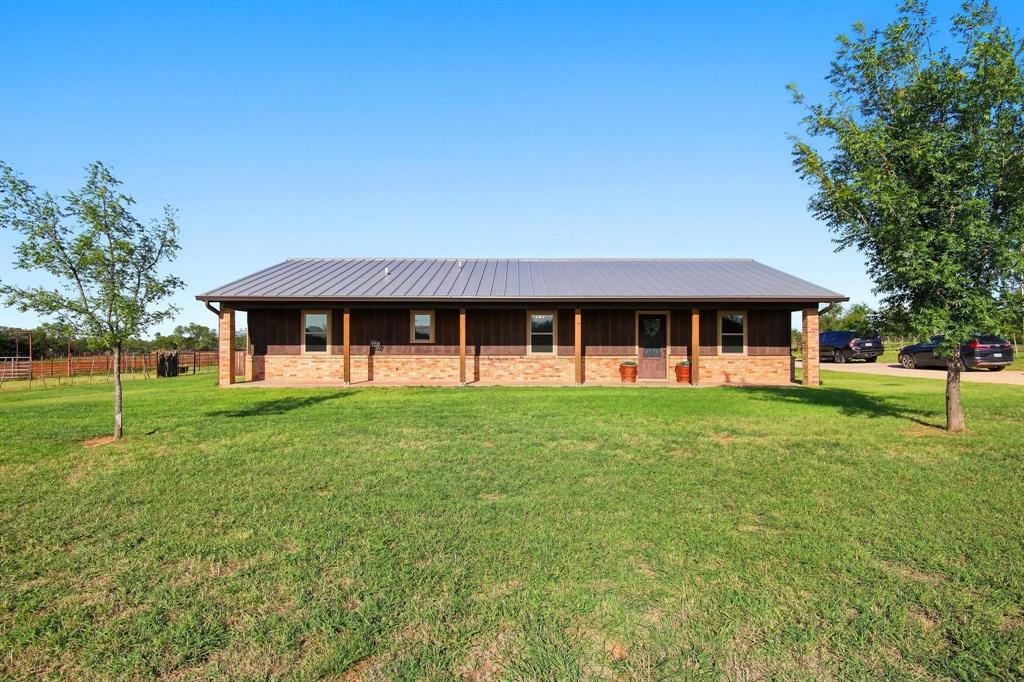 5609 Fm 126 Property Photo 2