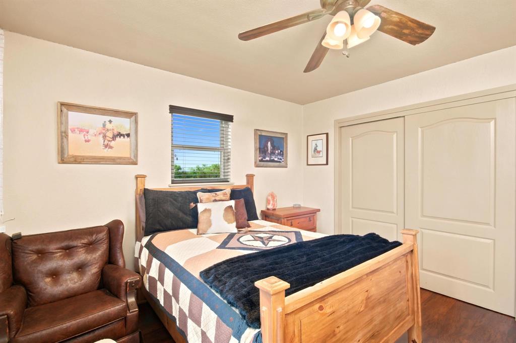 5609 Fm 126 Property Photo 19