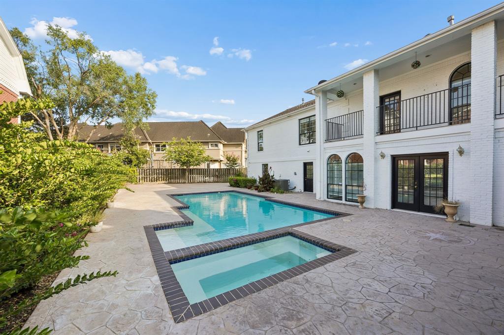 45 Clansmoor Court Property Photo 1
