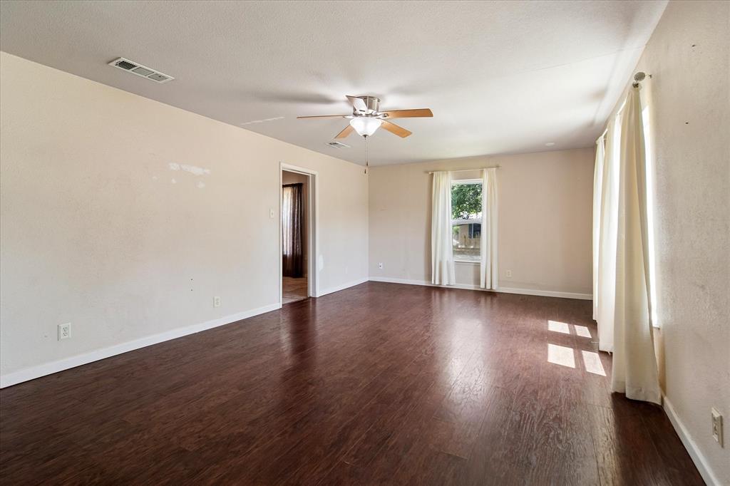 403 S 7th Street Property Photo 5