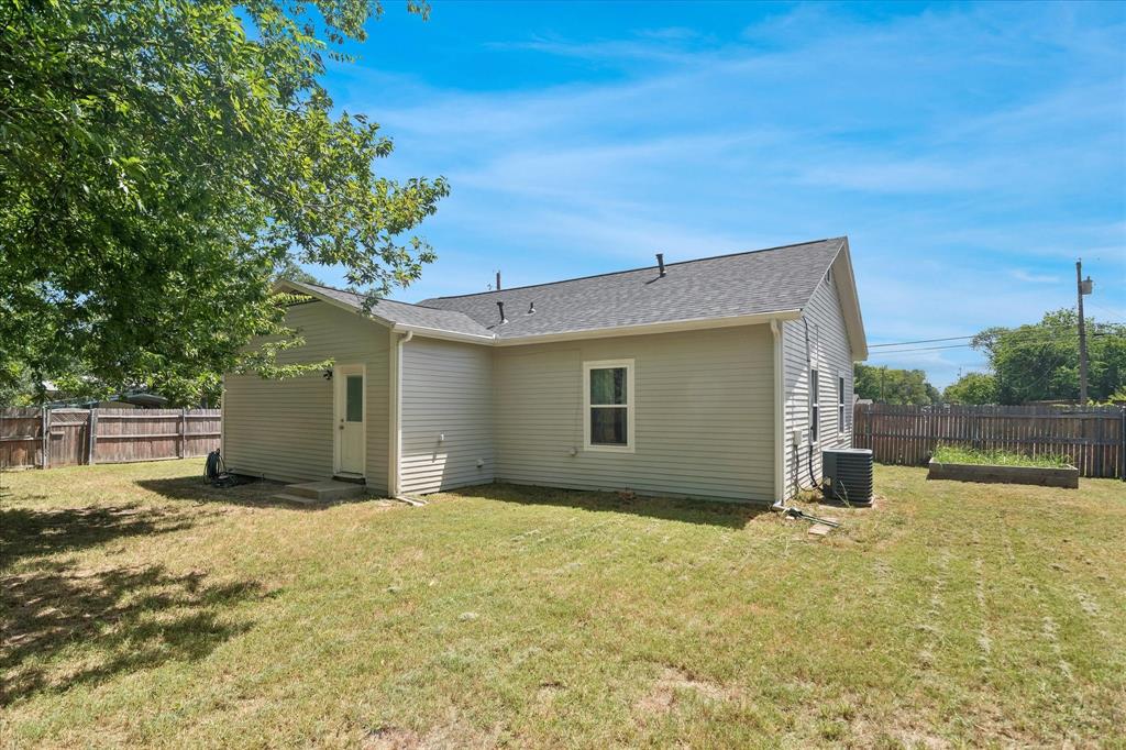 403 S 7th Street Property Photo 14