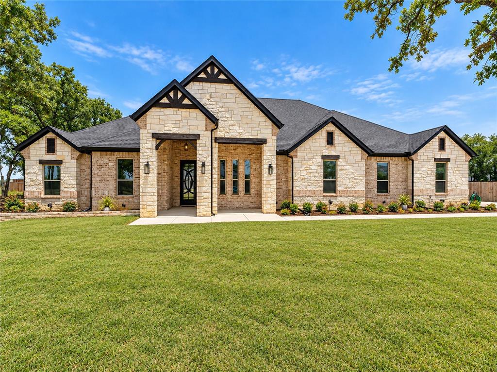 300 Seacross Court
