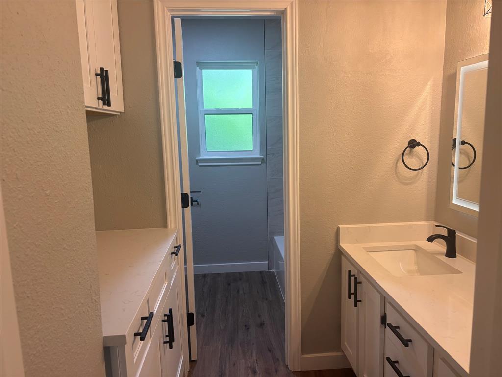 1815 Wellington Court Property Photo 34